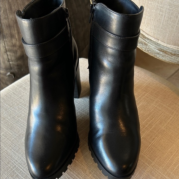 Giani Bernini Black Ankle Boots with Buckle Detail - Picture 13 of 14